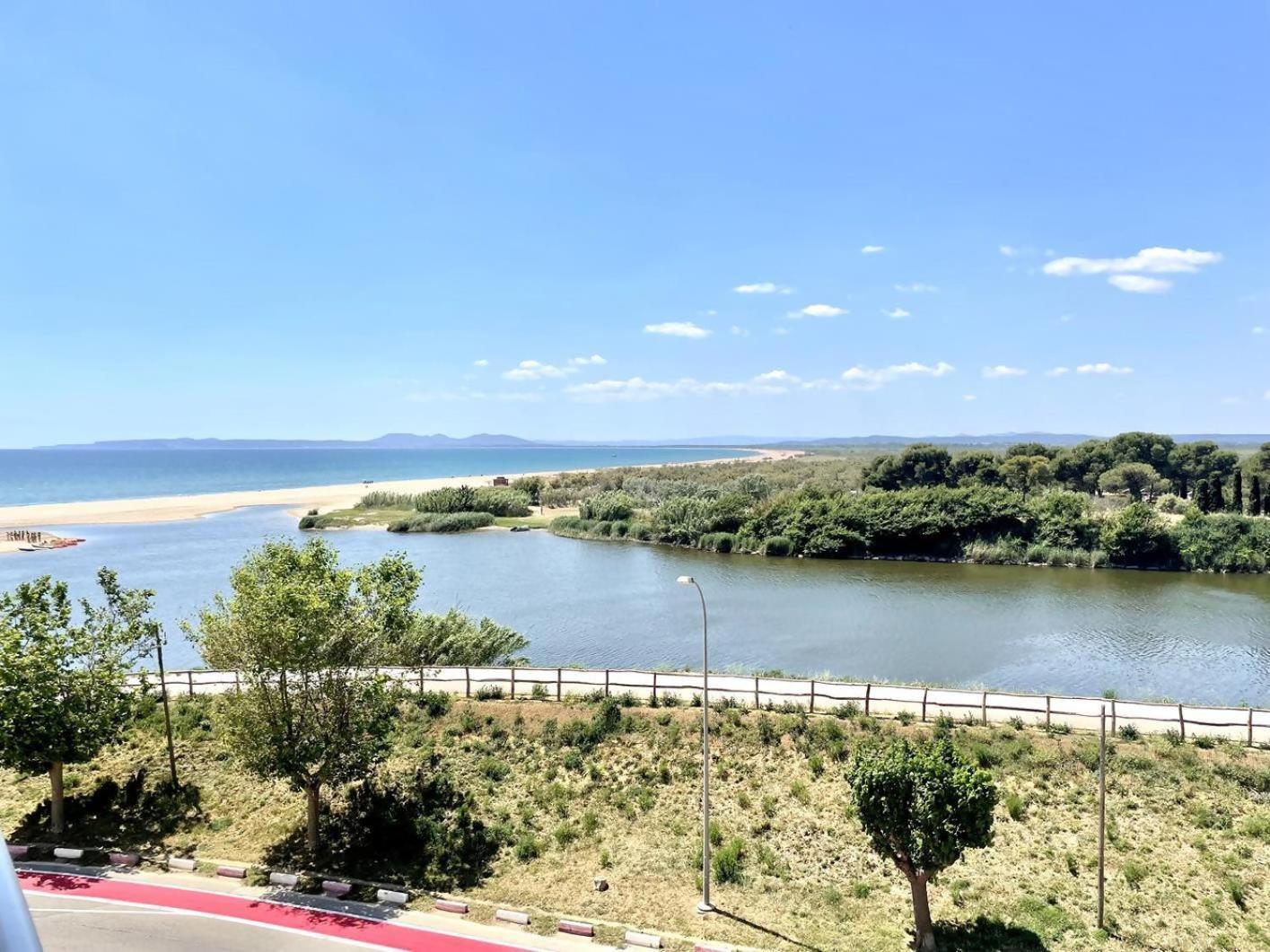 33Apartamento Soleado De Dos Habitaciones Empuriabrava Ngoại thất bức ảnh