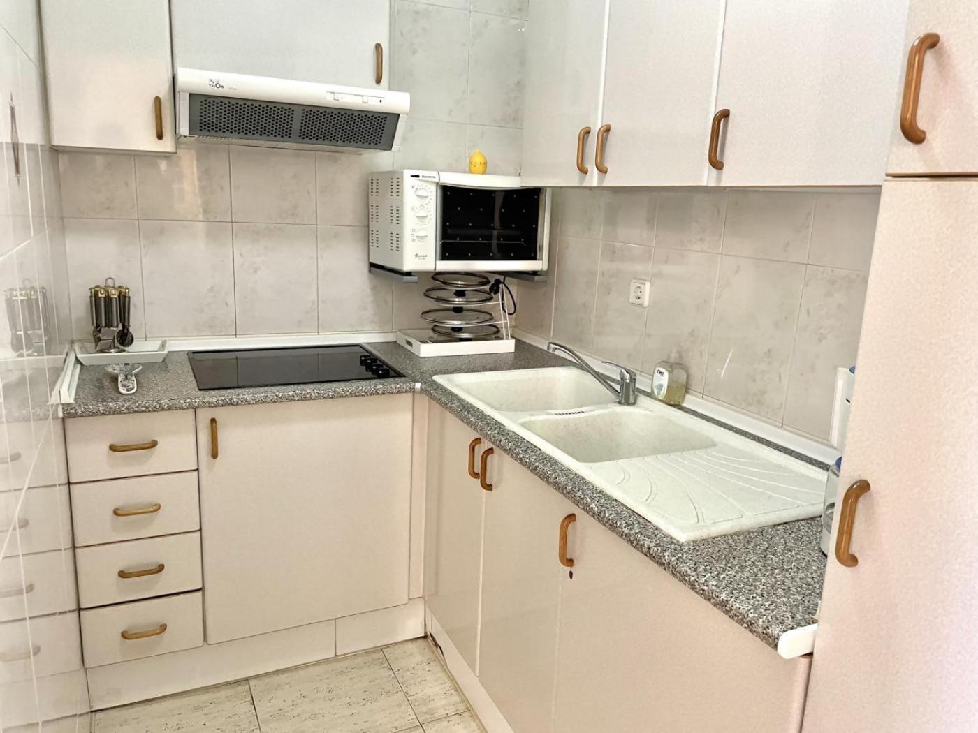 33Apartamento Soleado De Dos Habitaciones Empuriabrava Ngoại thất bức ảnh